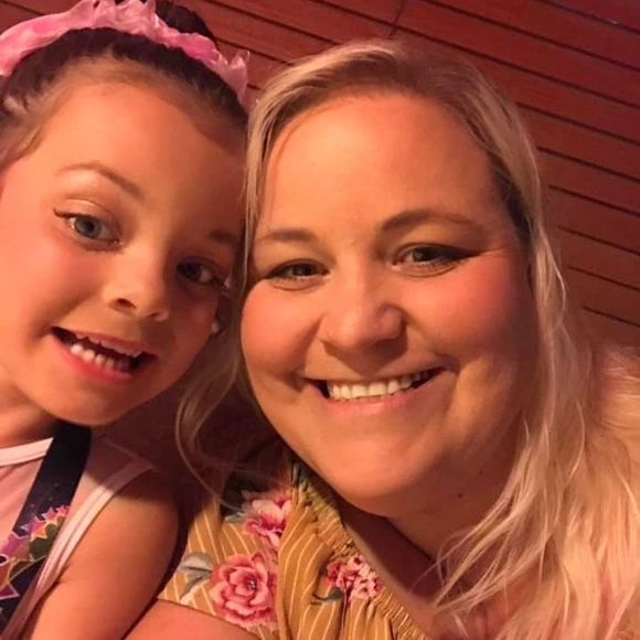 Meet your Posher, Kristie - Picture 1 of 1